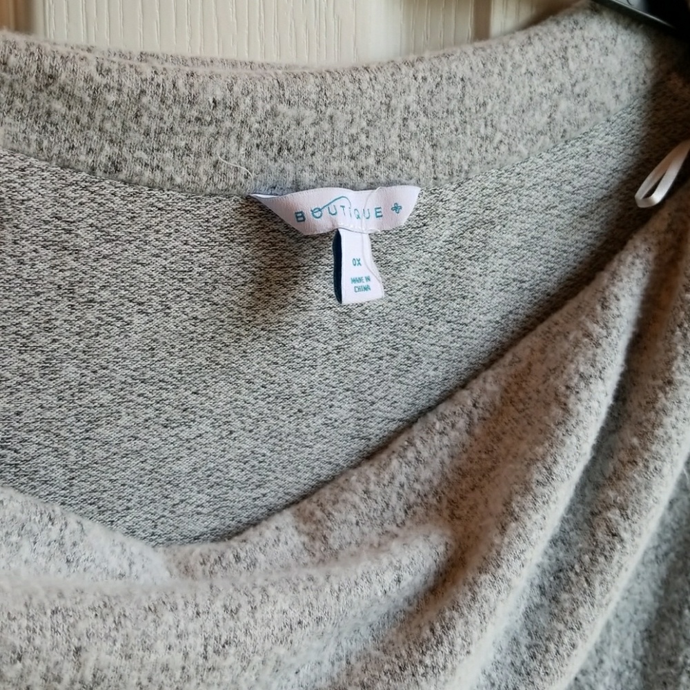NWOT BOUTIQUE GRAY SOFT SWEATER SZ 0X
